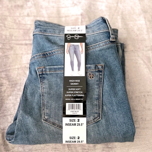 Jessica Simpson Light Wash High Rise Ankle Length Skinny Jeans, Women's Size 2. - Picture 6 of 6